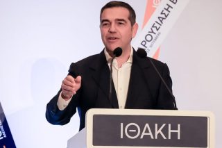 Τσίπρας: θα ανοίξει τώρα τα χαρτιά του;